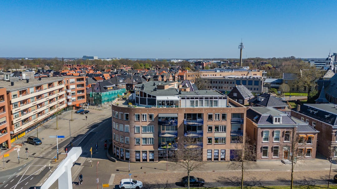 Foto 73 van K R Poststraat 2-102