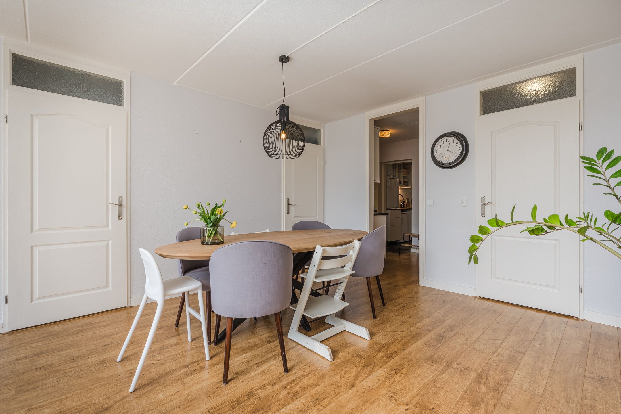 Foto 12 van Weegbree 55