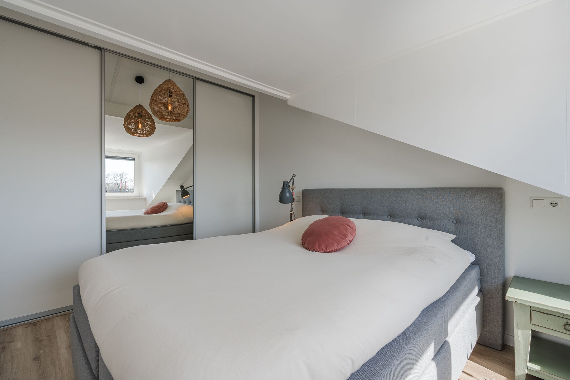 Foto 33 van Weegbree 55