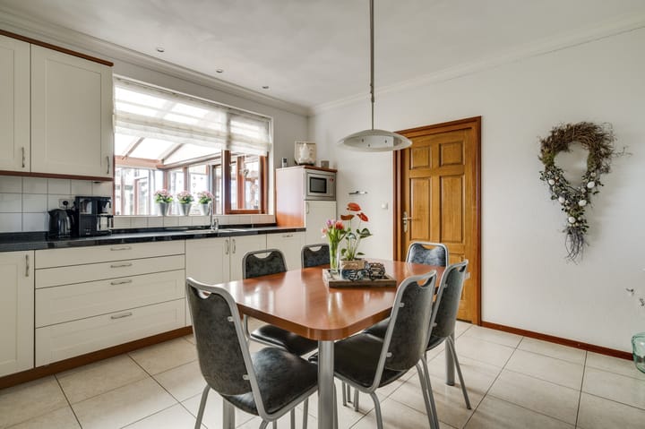 Foto 15 van Tamboerenstraat 2