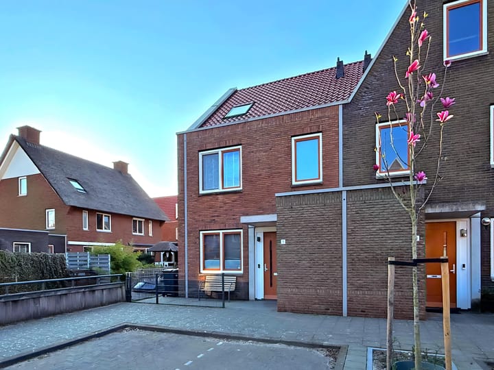 Foto 2 van Lijndraaierhof 1