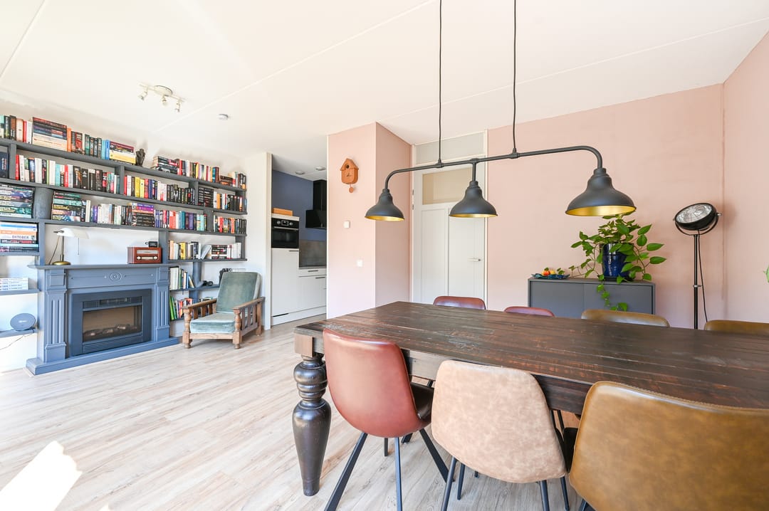 Foto 13 van Zwanebloem 66