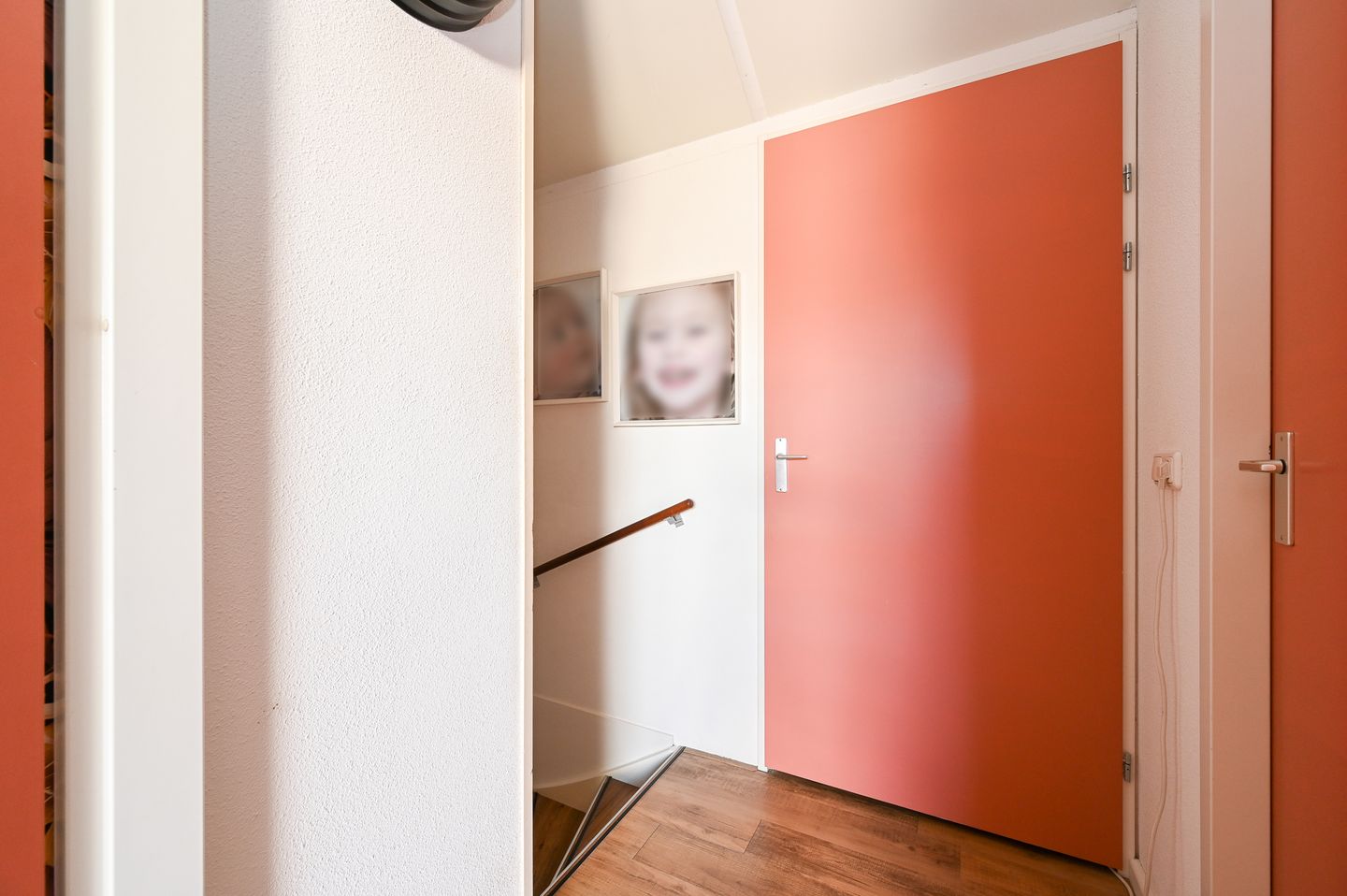 Foto 19 van Zwanebloem 66