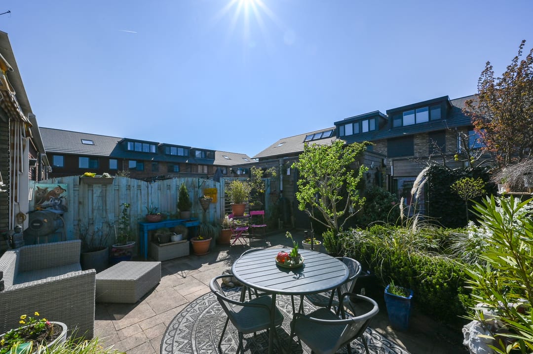 Foto 28 van Zwanebloem 66