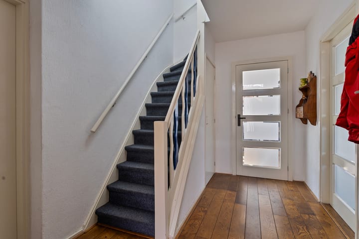 Photo 4 of Van Panhuyslaan 30