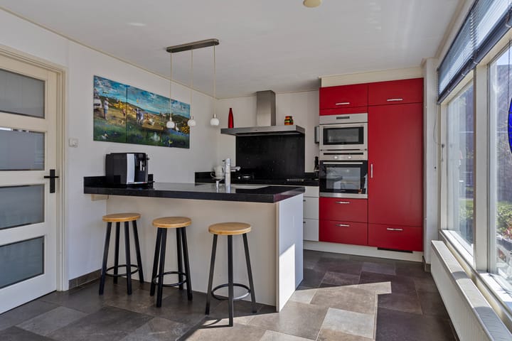 Photo 11 of Van Panhuyslaan 30