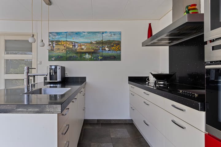 Photo 13 of Van Panhuyslaan 30