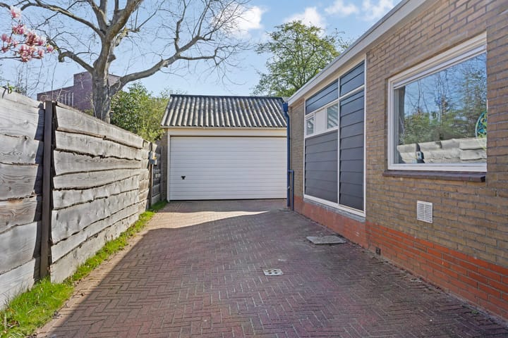 Photo 38 of Van Panhuyslaan 30