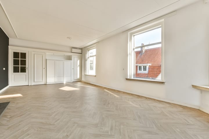 Photo 10 of Hoofdstraat 255-A