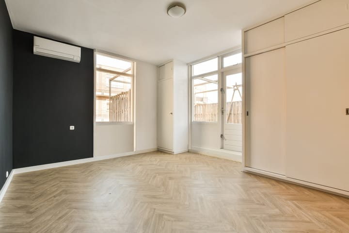 Photo 18 of Hoofdstraat 255-A