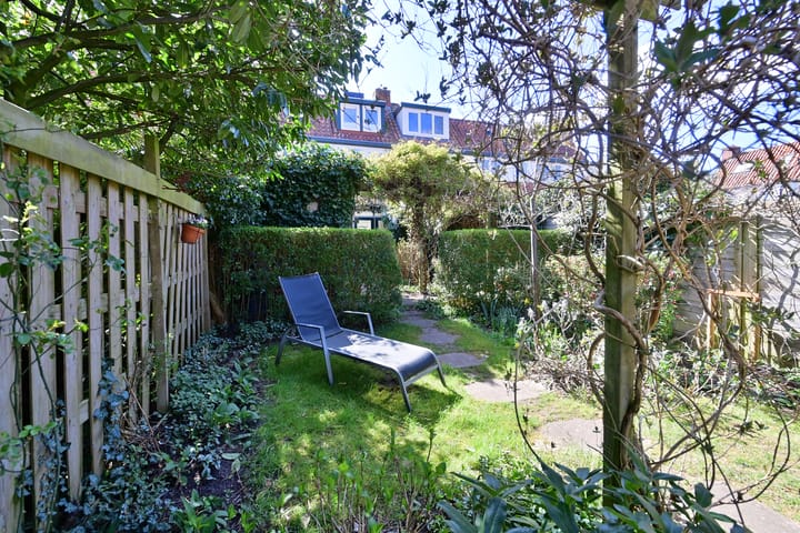 Foto 15 van Hendrik Smitstraat 38