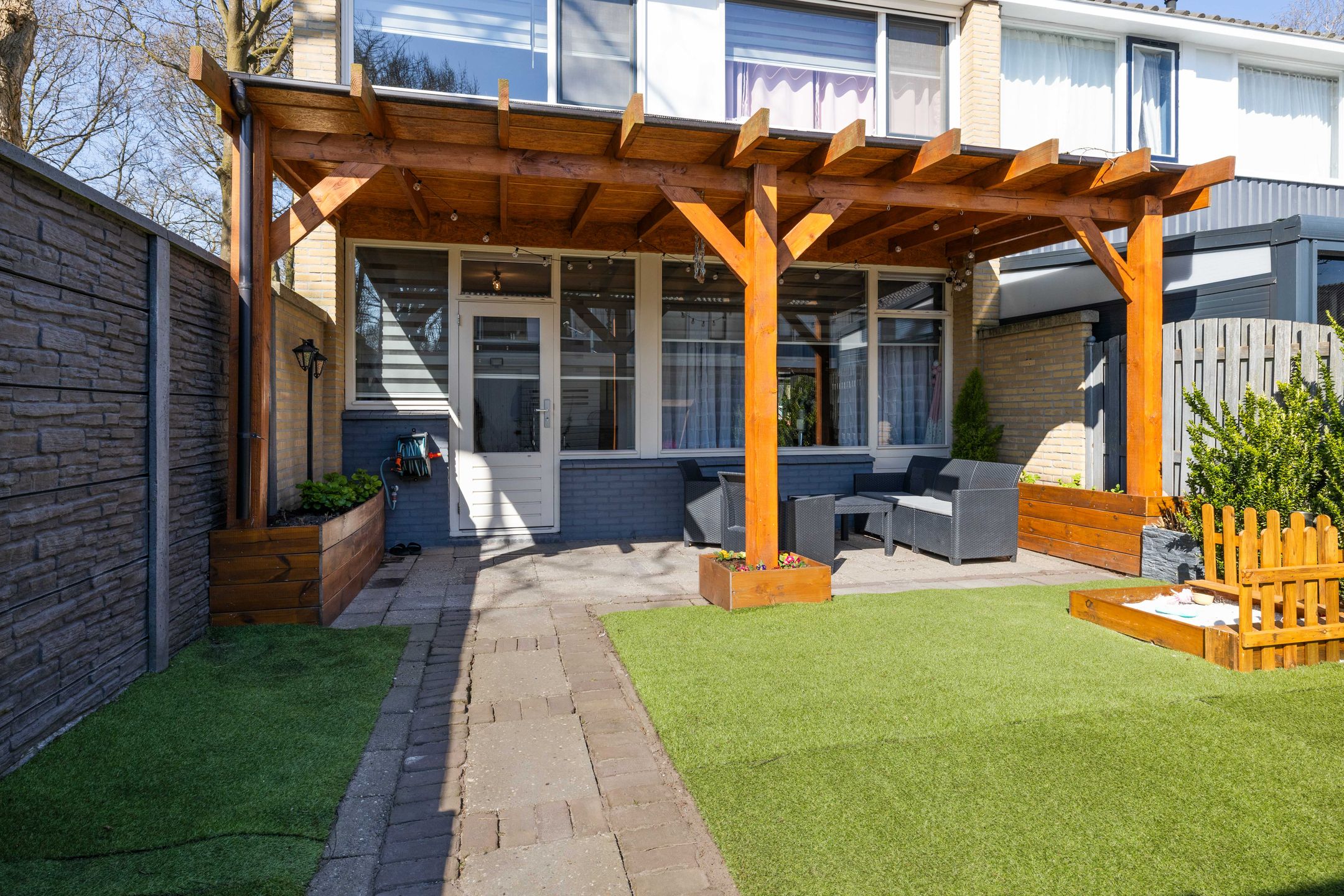 Foto 33 van Wagenaarstraat 25