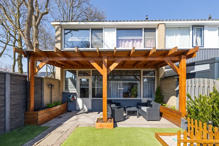 Foto 35 van Wagenaarstraat 25