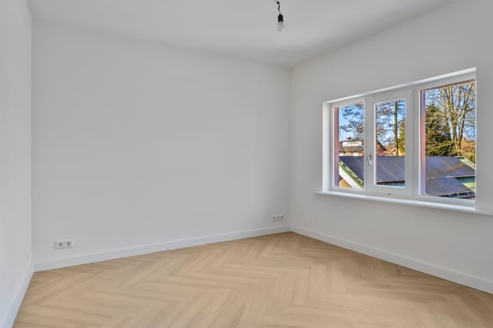 Photo 34 of Dorpstraat 87