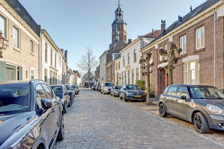 Foto 4 van Rodeheldenstraat 5