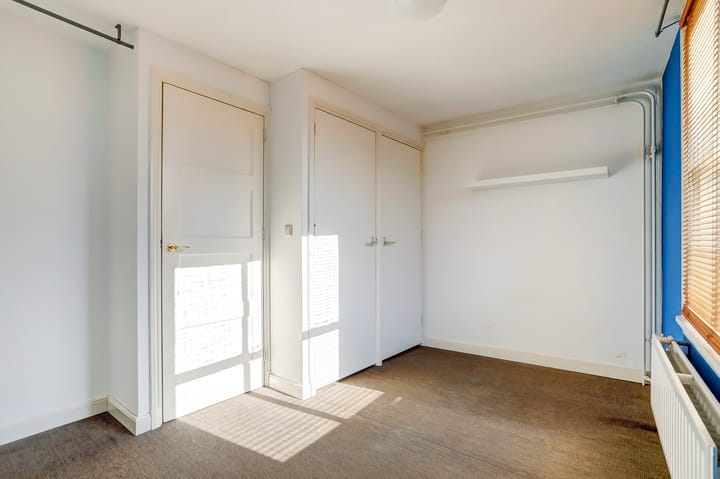 Foto 21 van Rodeheldenstraat 5