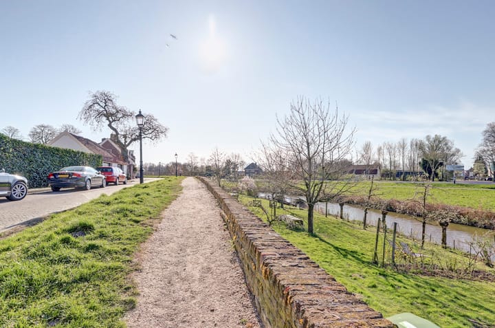 Foto 32 van Rodeheldenstraat 5