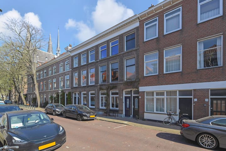 Photo 2 of Helmersstraat 91