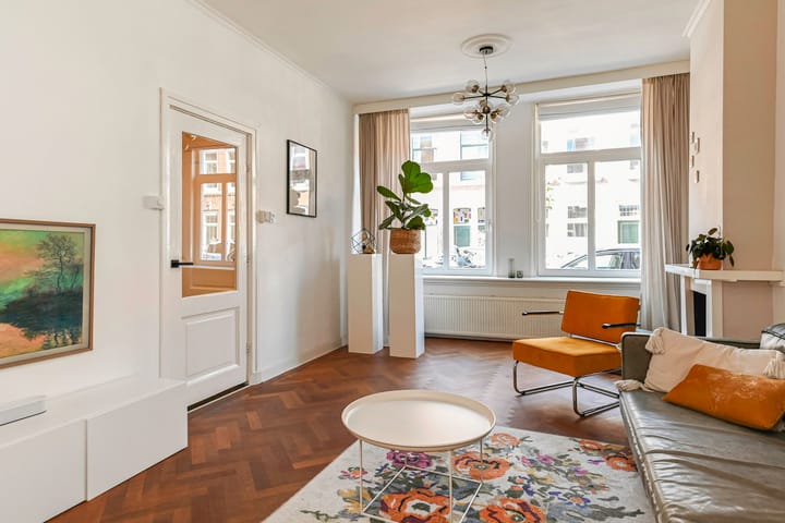 Photo 5 of Helmersstraat 91