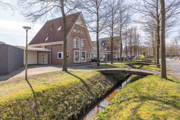 Foto 6 van Moerasspirealaan 50