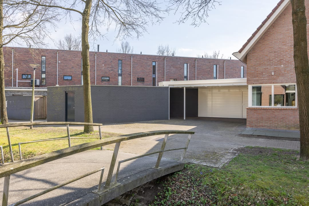 Foto 8 van Moerasspirealaan 50