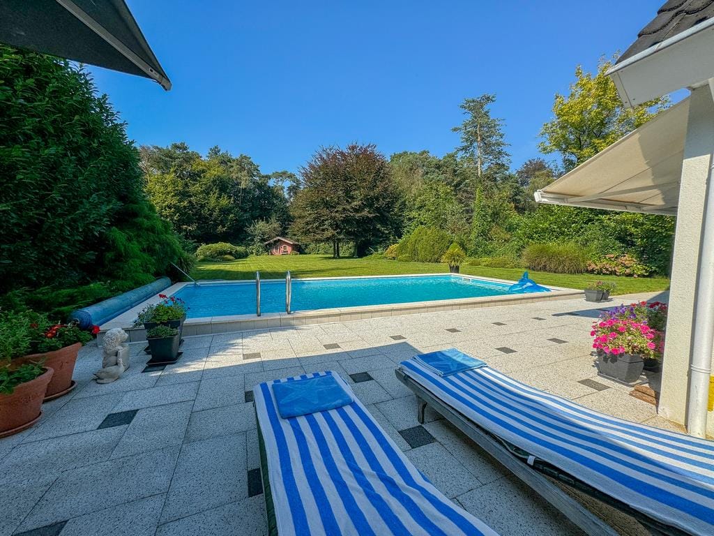 Photo 3 of Merellaan 9