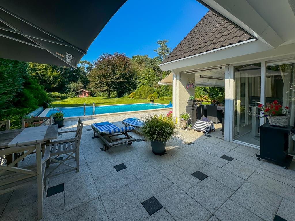 Photo 14 of Merellaan 9