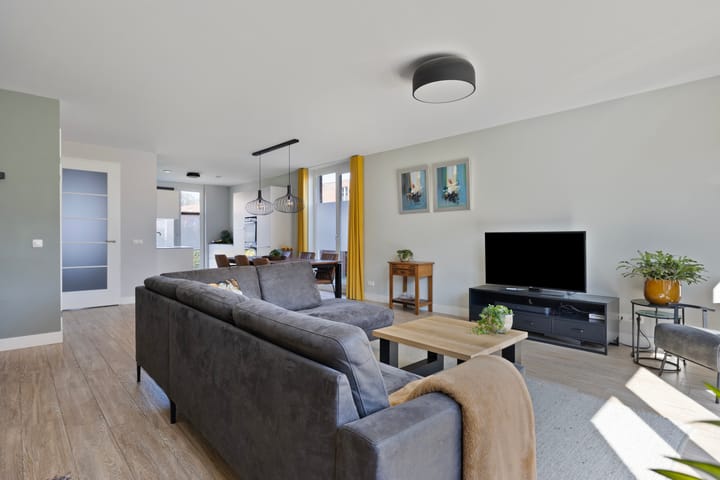 Foto 10 van Zwaagerf 1