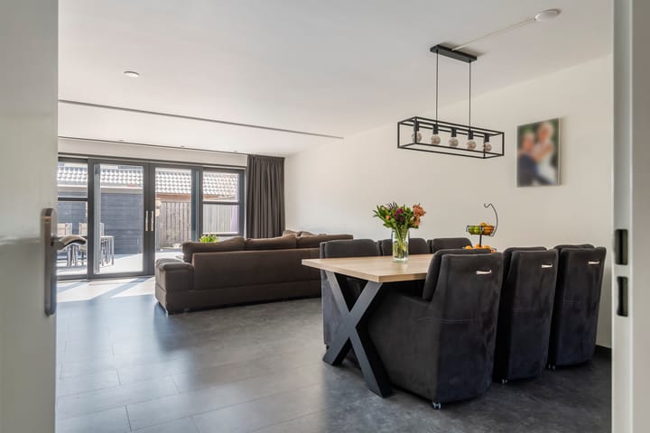 Foto 4 van Gouvernestraat 44