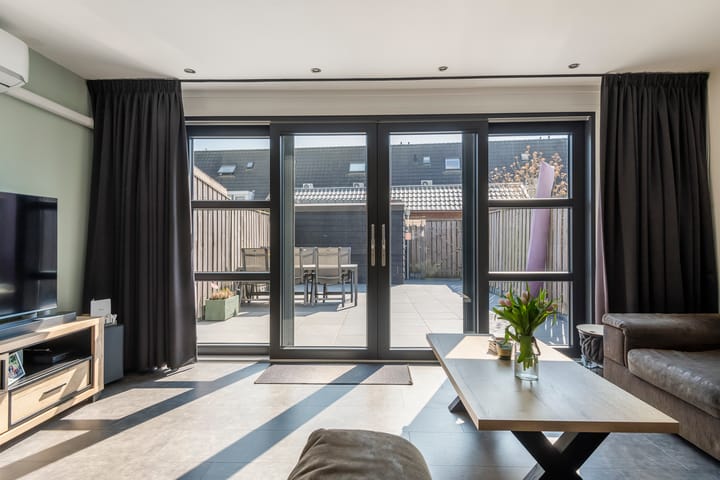 Foto 5 van Gouvernestraat 44