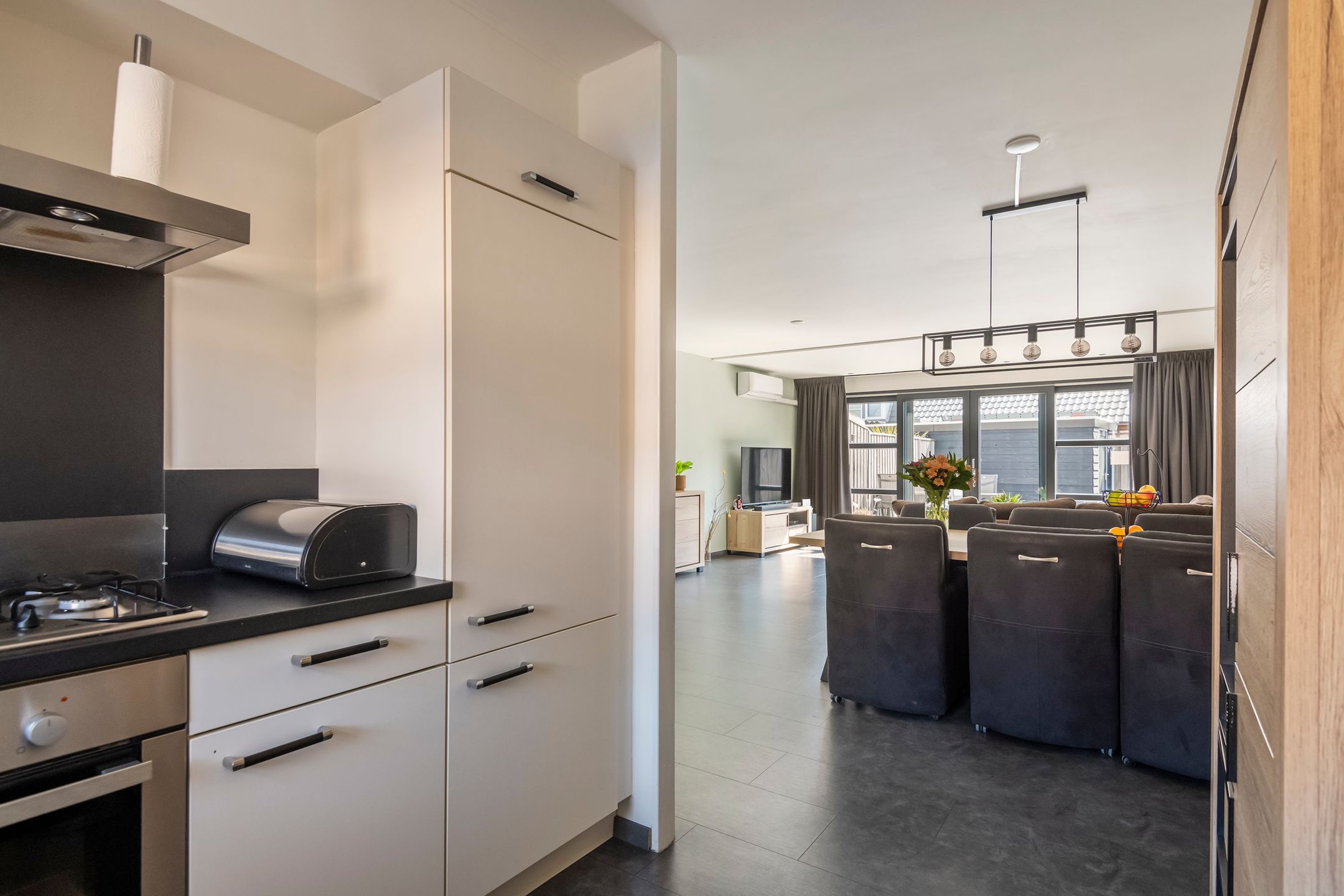 Foto 12 van Gouvernestraat 44