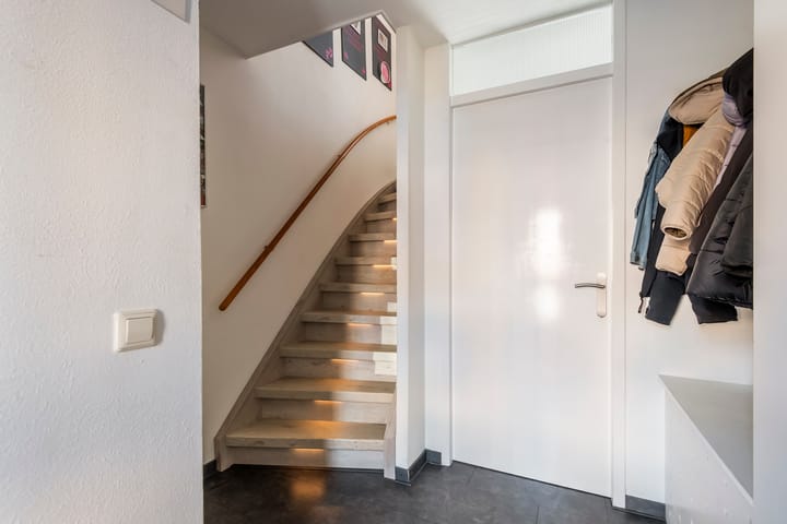 Foto 15 van Gouvernestraat 44