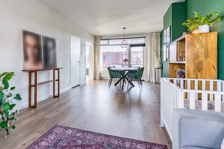 Foto 15 van Simon van Leeuwenstraat 26