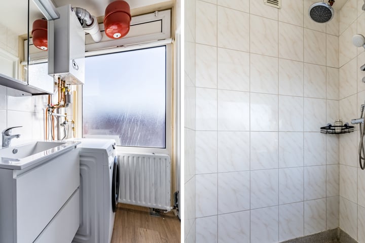 Photo 20 of Simon van Leeuwenstraat 26