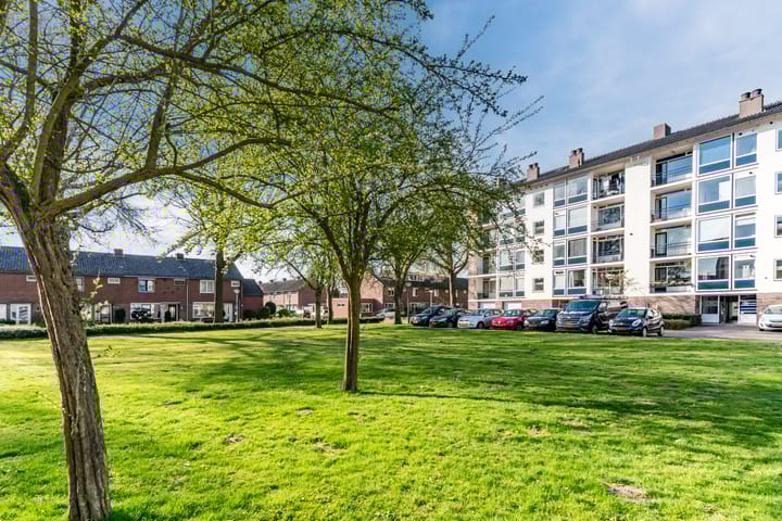 Foto 34 van Simon van Leeuwenstraat 26