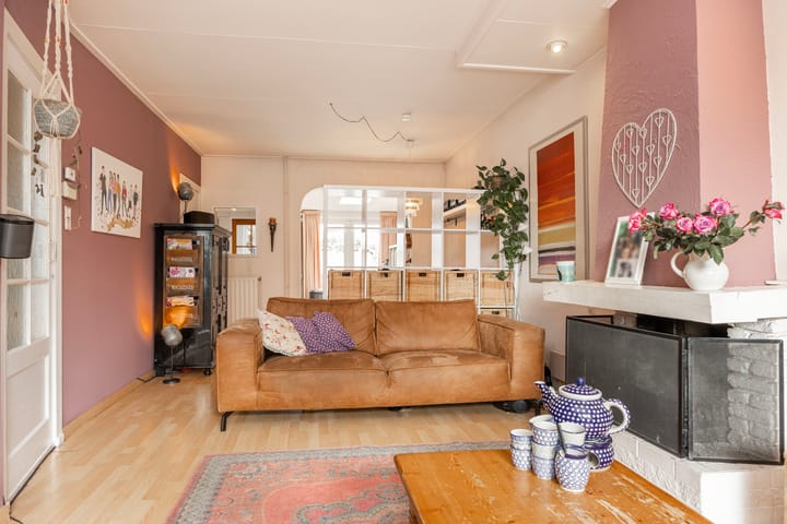 Foto 10 van Van Heutzplein 22