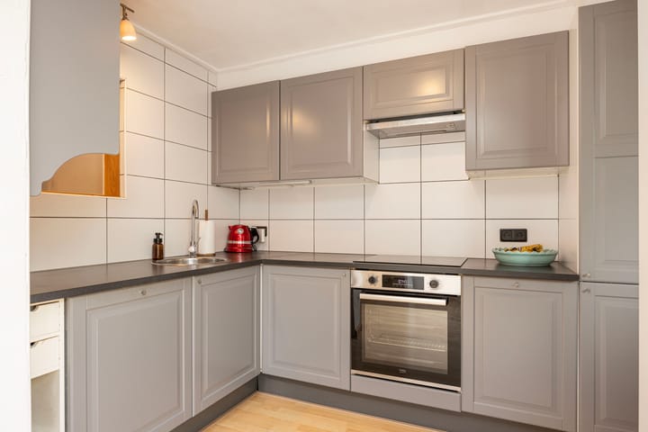 Foto 13 van Van Heutzplein 22