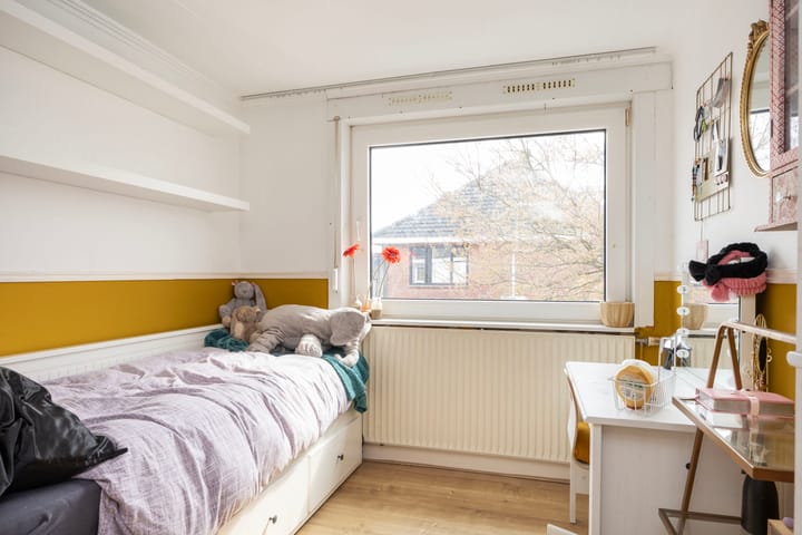 Foto 19 van Van Heutzplein 22