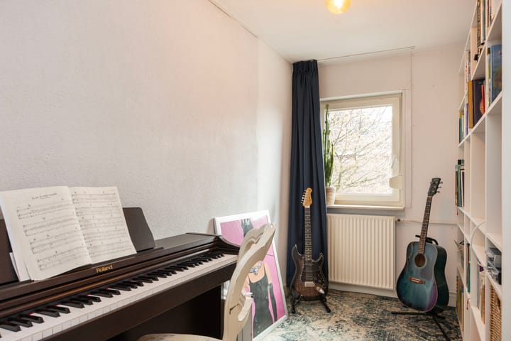 Foto 18 van Van Heutzplein 23