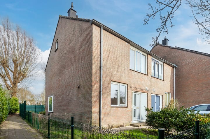 Foto 36 van Staringwende 11