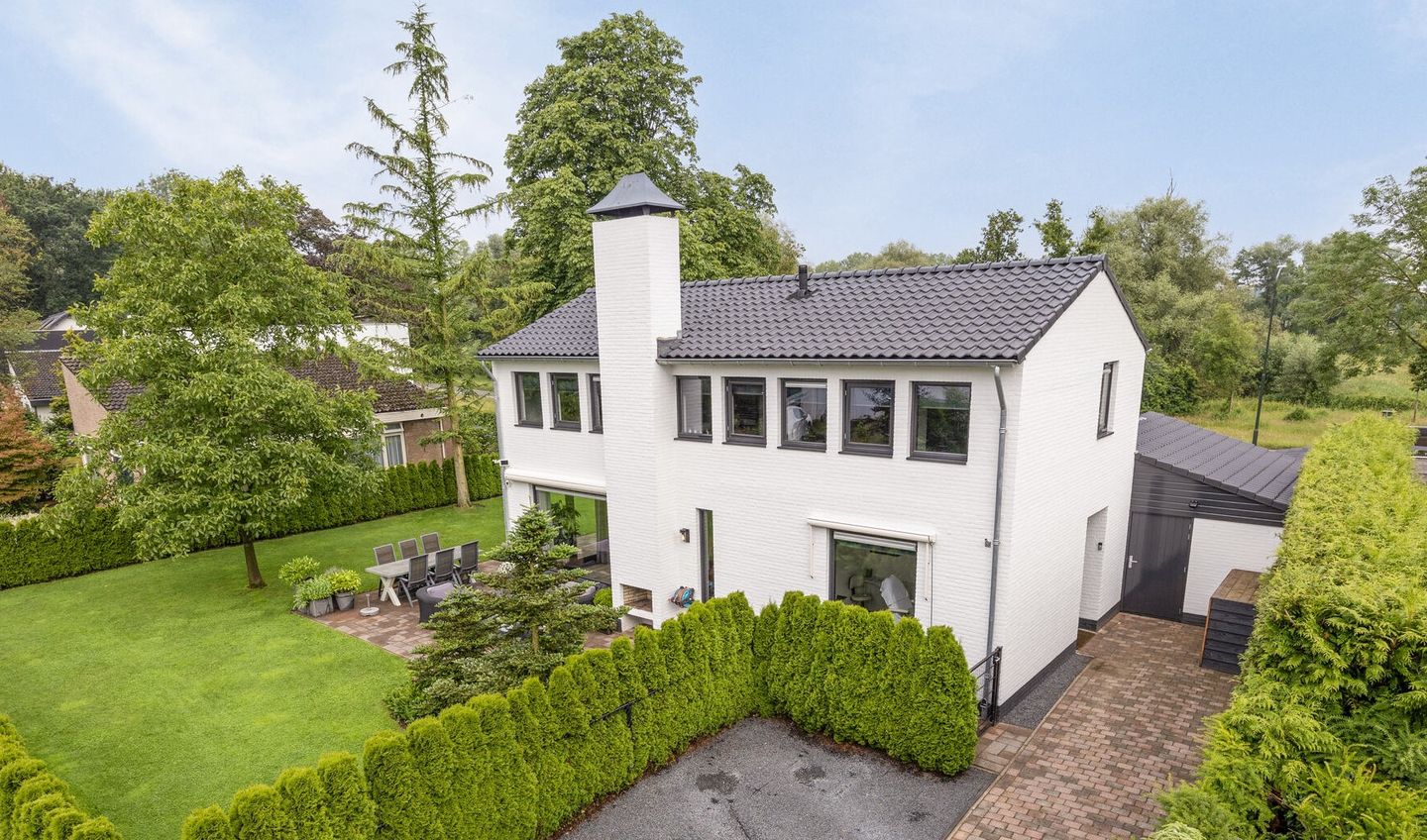 Foto 1 van Heemskerklaan 12