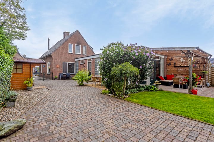 Photo 2 of Casimirstraat 29