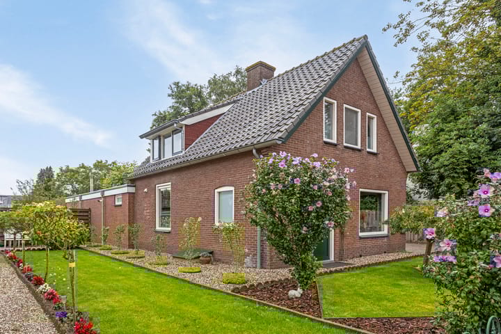 Photo 6 of Casimirstraat 29