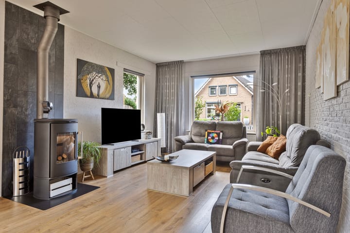 Photo 10 of Casimirstraat 29