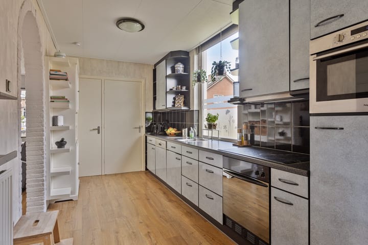 Photo 18 of Casimirstraat 29