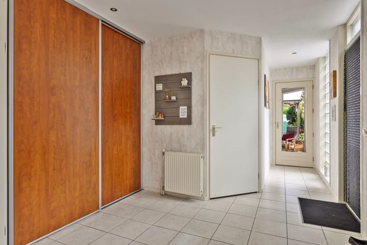 Photo 19 of Casimirstraat 29