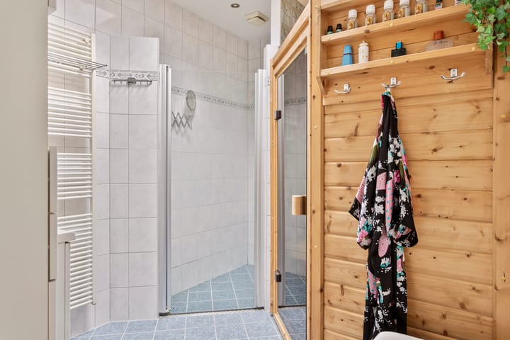 Photo 23 of Casimirstraat 29