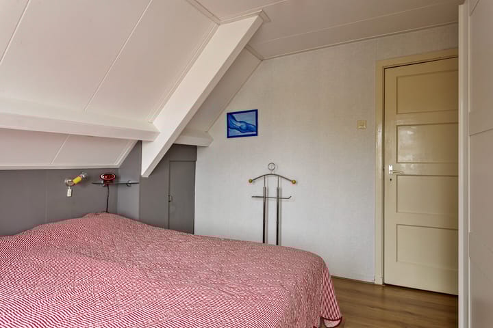 Photo 32 of Casimirstraat 29