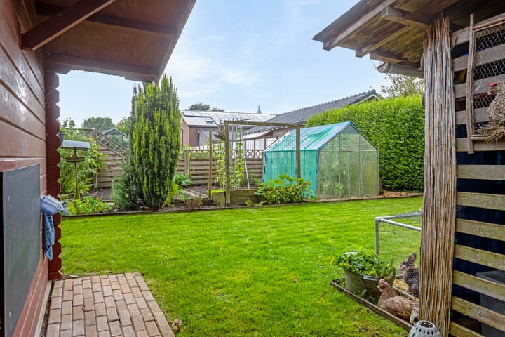 Photo 44 of Casimirstraat 29