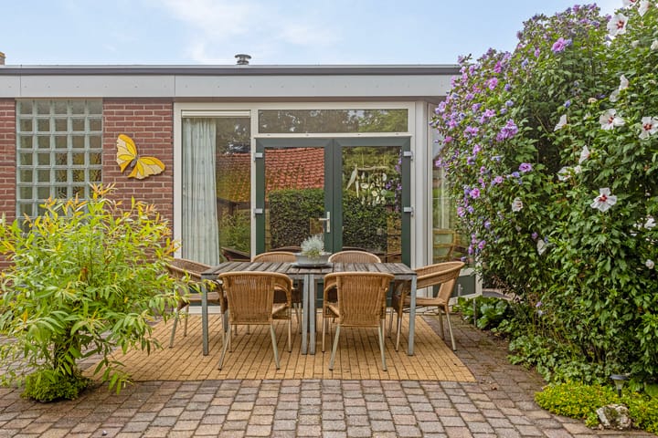 Photo 38 of Casimirstraat 29